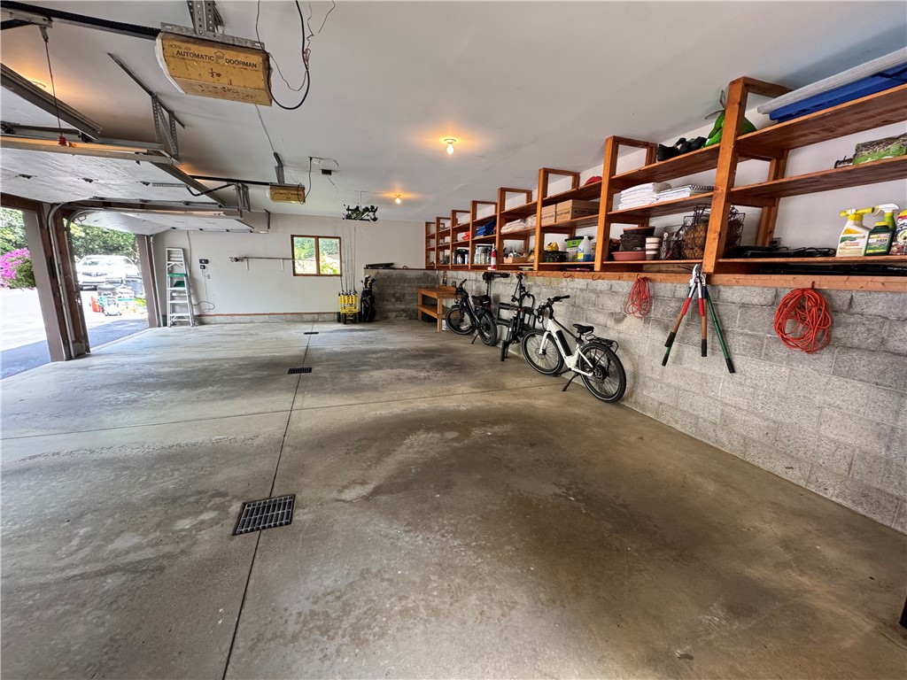 White Twp, Pennsylvania 15701, United States, 4 Bedrooms Bedrooms, ,4 BathroomsBathrooms,Residential,Active,219661