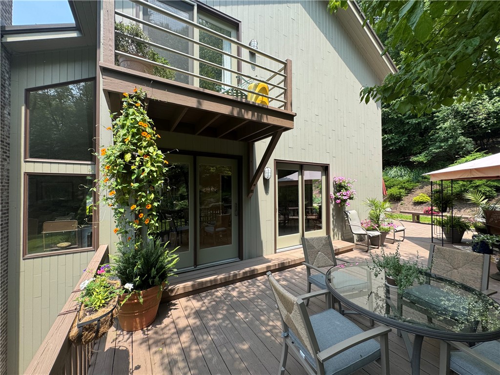 White Twp, Pennsylvania 15701, United States, 4 Bedrooms Bedrooms, ,4 BathroomsBathrooms,Residential,Active,219661