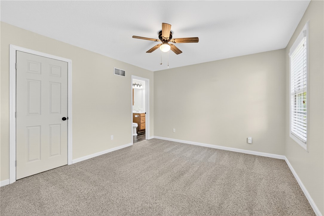 South Strabane, Pennsylvania 15301, United States, 4 Bedrooms Bedrooms, ,3 BathroomsBathrooms,Residential,Contingent,160910