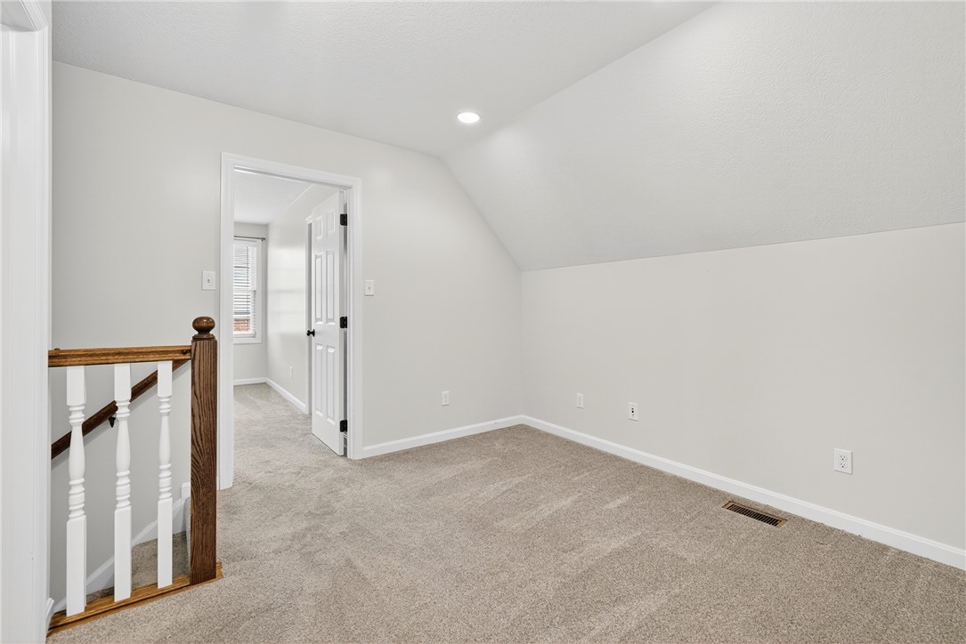 South Strabane, Pennsylvania 15301, United States, 4 Bedrooms Bedrooms, ,3 BathroomsBathrooms,Residential,Contingent,160910