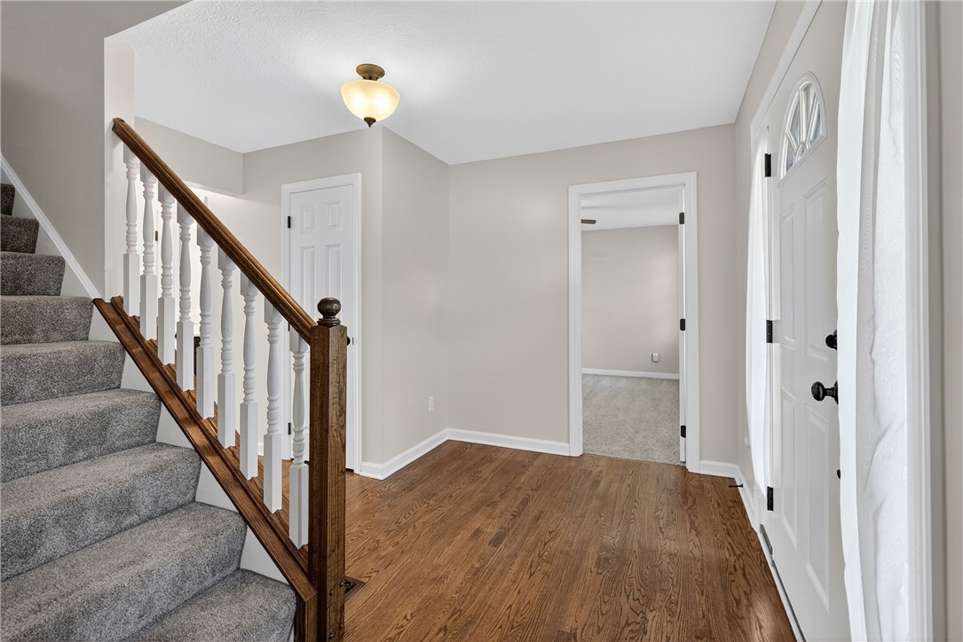 South Strabane, Pennsylvania 15301, United States, 4 Bedrooms Bedrooms, ,3 BathroomsBathrooms,Residential,Contingent,160910