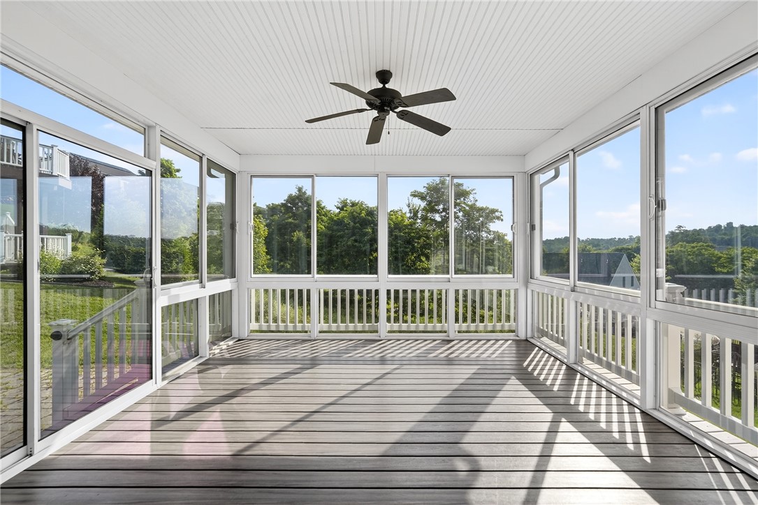 South Strabane, Pennsylvania 15301, United States, 4 Bedrooms Bedrooms, ,3 BathroomsBathrooms,Residential,Contingent,160910