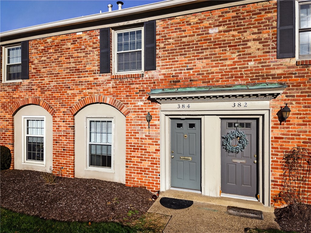 Scott Twp, Pennsylvania 15216, United States, 2 Bedrooms Bedrooms, ,2 BathroomsBathrooms,Residential,Active,254398