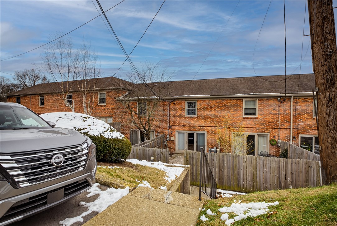 Scott Twp, Pennsylvania 15216, United States, 2 Bedrooms Bedrooms, ,2 BathroomsBathrooms,Residential,Active,254398