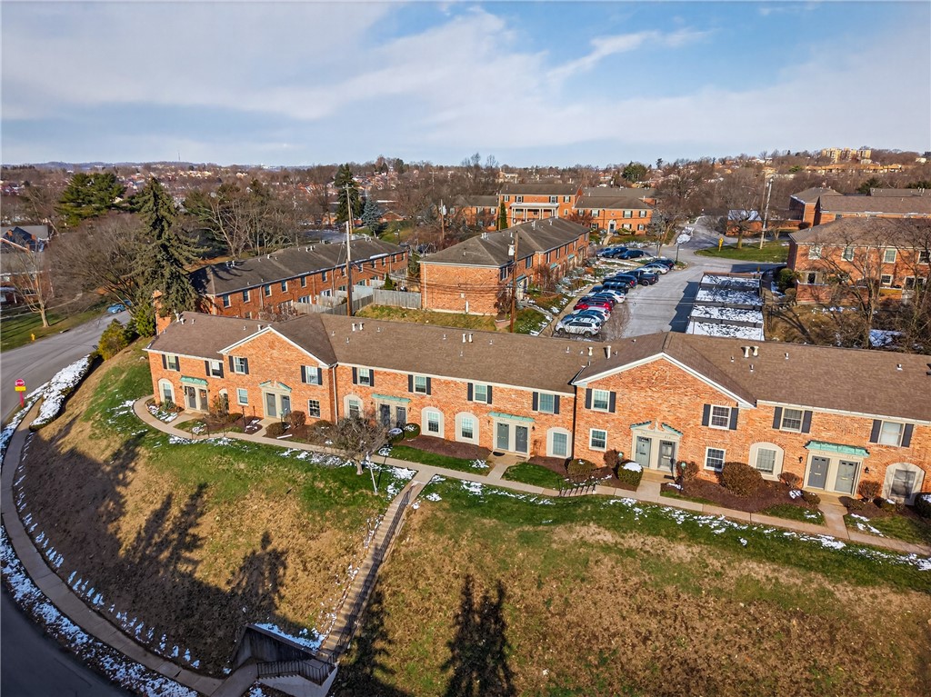 Scott Twp, Pennsylvania 15216, United States, 2 Bedrooms Bedrooms, ,2 BathroomsBathrooms,Residential,Active,254398