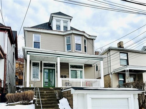 Photo of (undisclosed Address) #2, Pittsburgh, PA 15216 (MLS # 1736003)