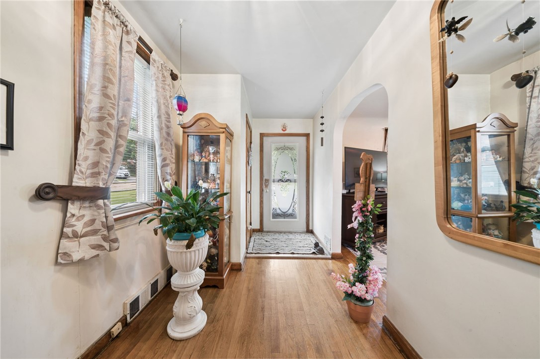 115 Locust St