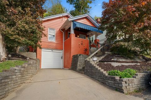 Photo of 28 Underhill St, Pittsburgh, PA 15205 (MLS # 1726250)