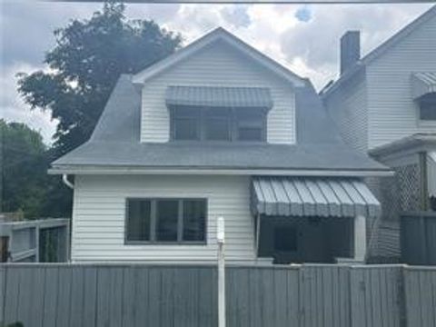 Photo of 2511 Mercantile St, Mckeesport, PA 15132 (MLS # 1740919)