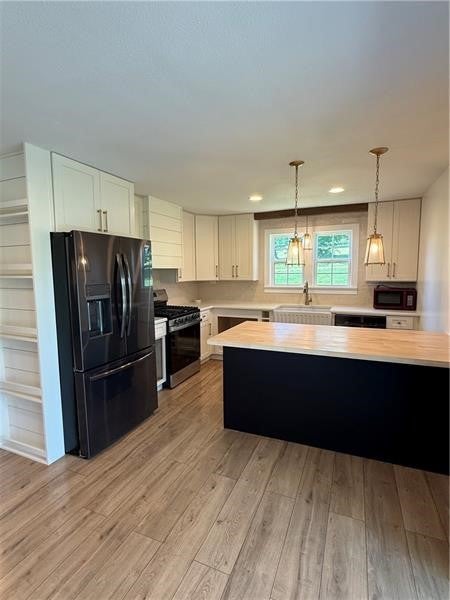 291 Simon Dr