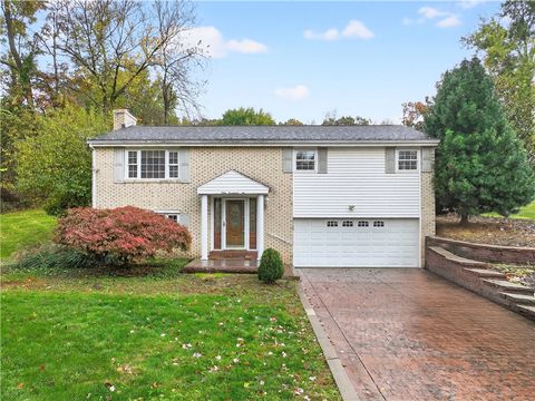 Photo of 910 Burchfield Rd, Allison Park, PA 15101 (MLS # 1727515)