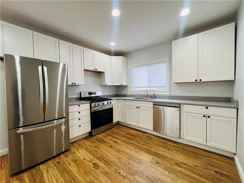 South Side, Pennsylvania 15203, United States, 3 Bedrooms Bedrooms, ,2 BathroomsBathrooms,Residential,Active,6751