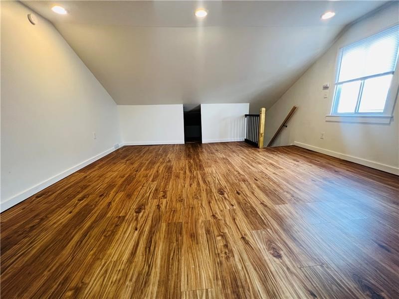 South Side, Pennsylvania 15203, United States, 3 Bedrooms Bedrooms, ,2 BathroomsBathrooms,Residential,Active,6751