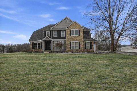 Photo of 110 Timber Ridge Dr, Harmony, PA 16037 (MLS # 1737282)
