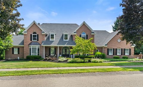 Photo of 5003 Old Orchard Ln, Gibsonia, PA 15044 (MLS # 1726844)