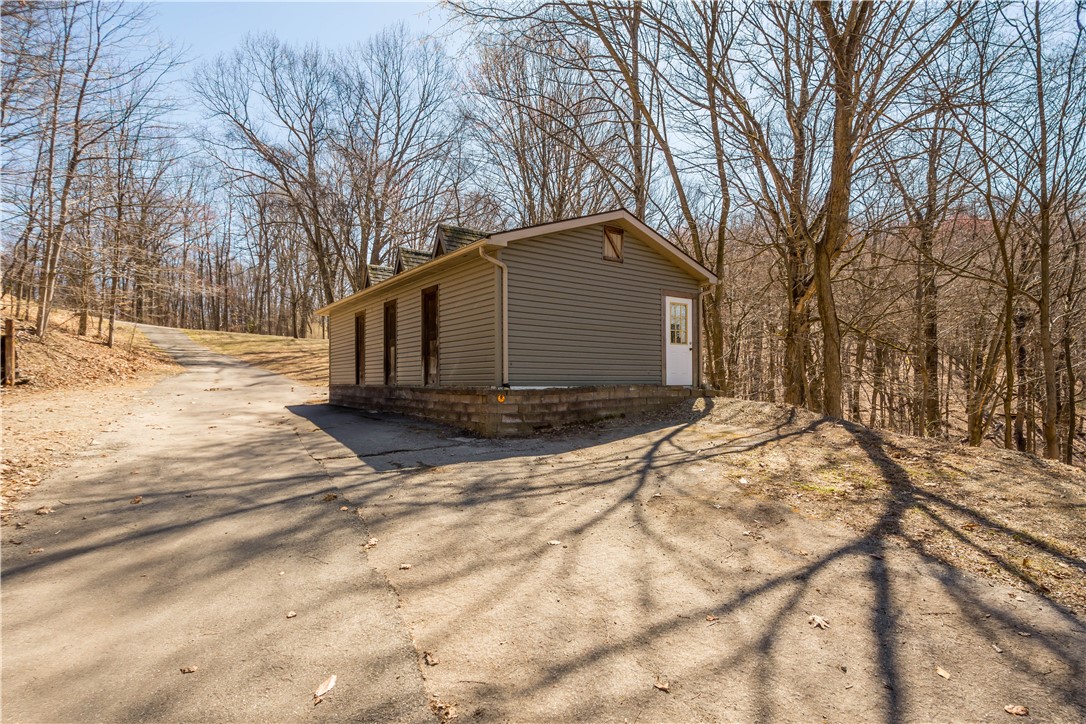 4560 Twin Oaks Dr Dr, Murrysville, Pennsylvania image 11