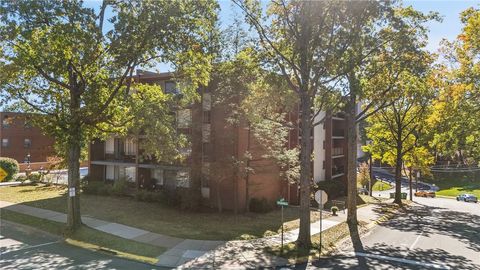 Photo of 446 Hoodridge Dr #310, Pittsburgh, PA 15234 (MLS # 1726074)