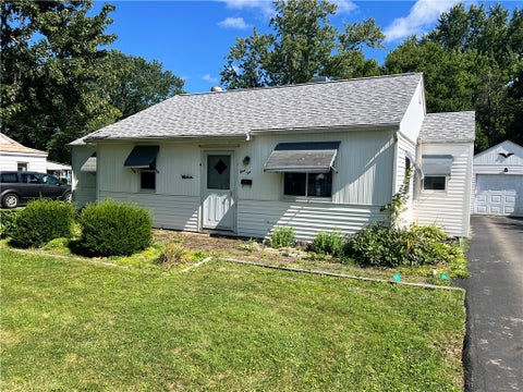 Homes For Sale - 110 10th St<br/> Pymatuning Twp, PA 16125