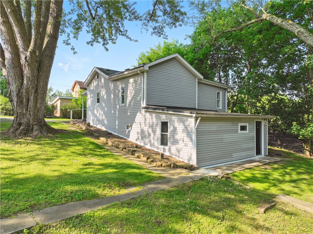 3009 33rd St.