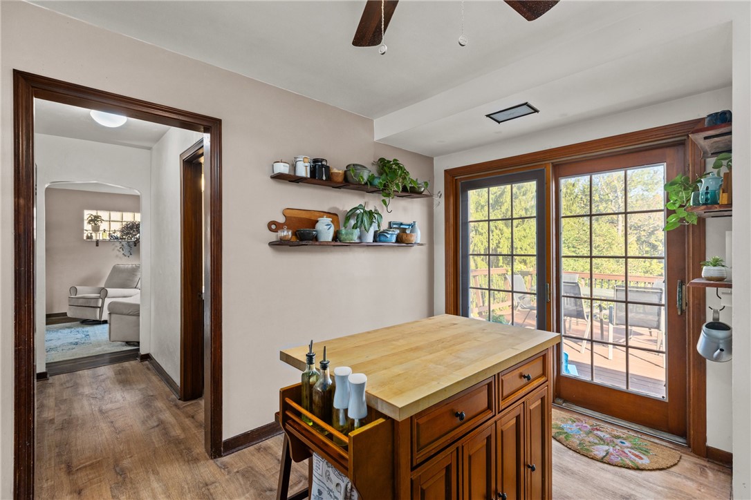 Ross Twp, Pennsylvania 15237, United States, 3 Bedrooms Bedrooms, ,3 BathroomsBathrooms,Residential,Contingent,207270