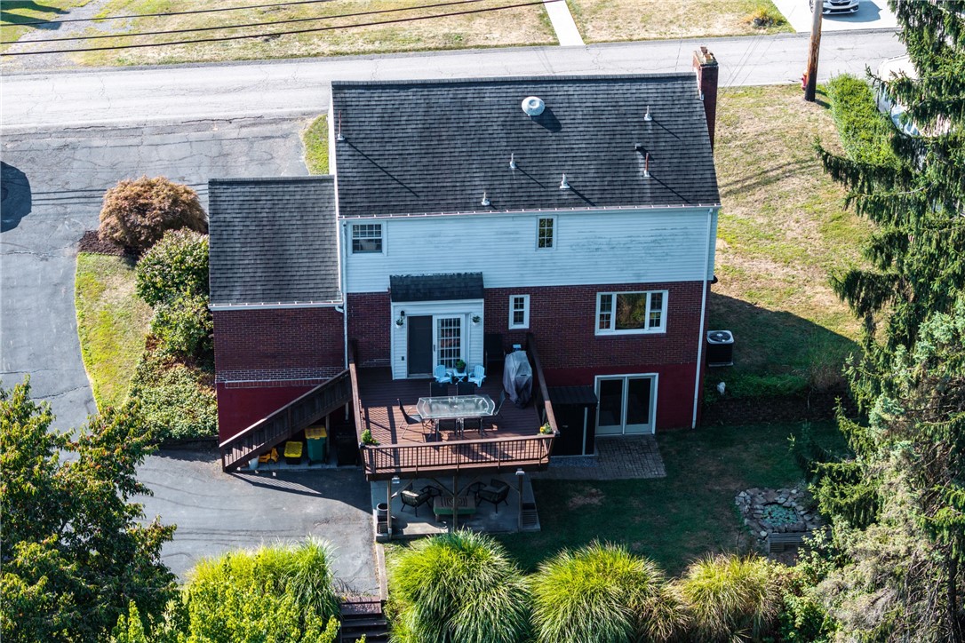 Ross Twp, Pennsylvania 15237, United States, 3 Bedrooms Bedrooms, ,3 BathroomsBathrooms,Residential,Contingent,207270