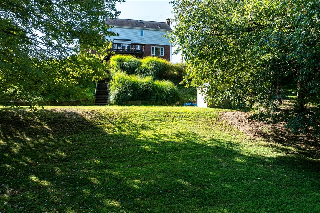 Ross Twp, Pennsylvania 15237, United States, 3 Bedrooms Bedrooms, ,3 BathroomsBathrooms,Residential,Contingent,207270