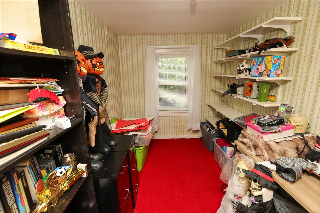 1019 Boulder St, California, Pennsylvania image 25