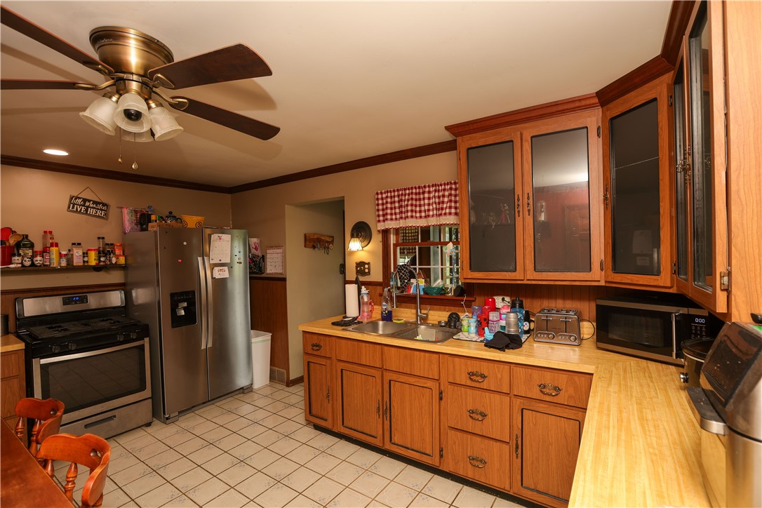 1019 Boulder St, California, Pennsylvania image 11