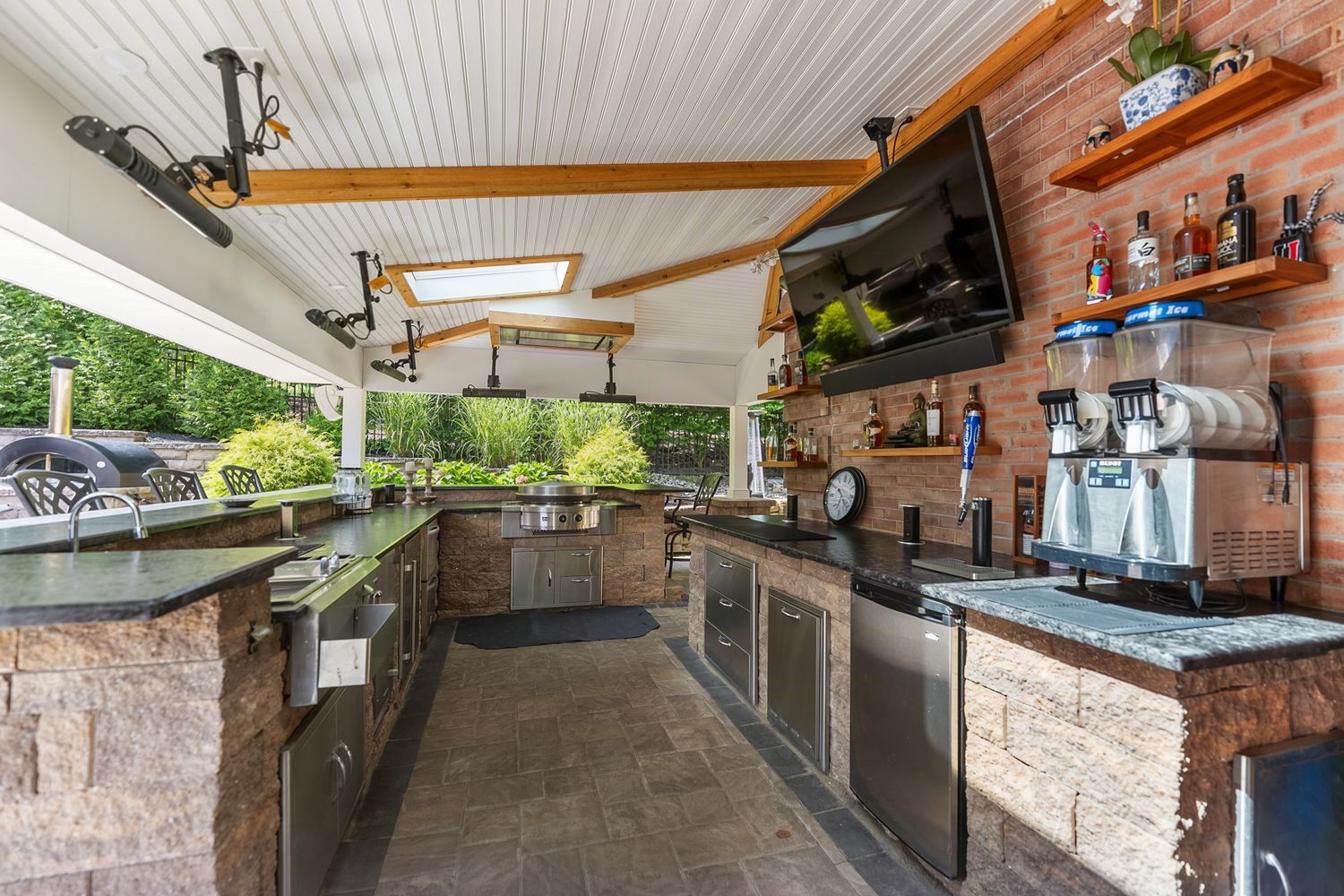 143 Devonwood Dr