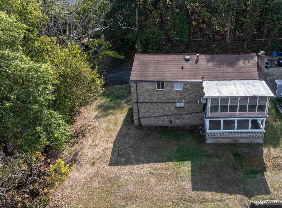 5617 Wickliff Street