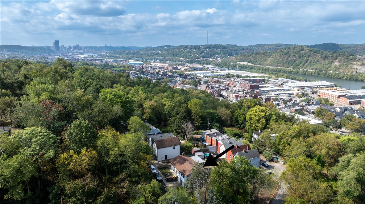 5617 Wickliff Street