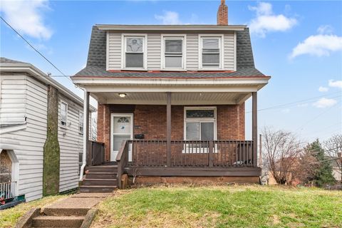 Photo of 2119 Saranac Ave, Pittsburgh, PA 15216 (MLS # 1742337)