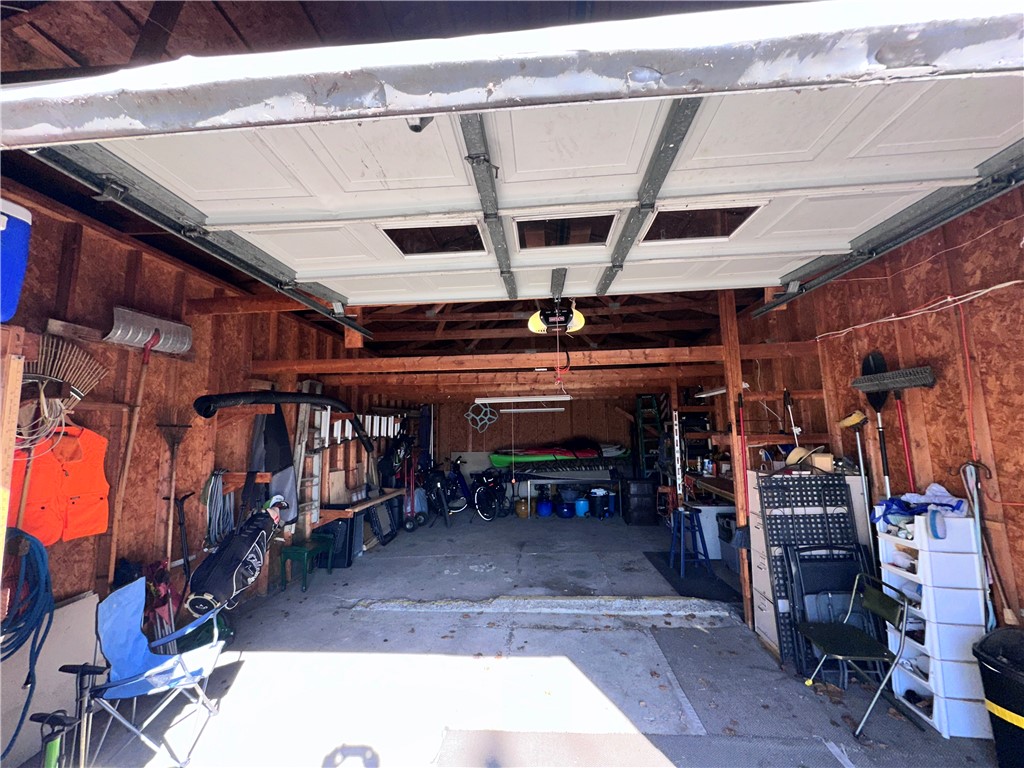Connellsville, Pennsylvania 15425, United States, ,Commercial,Active,93811