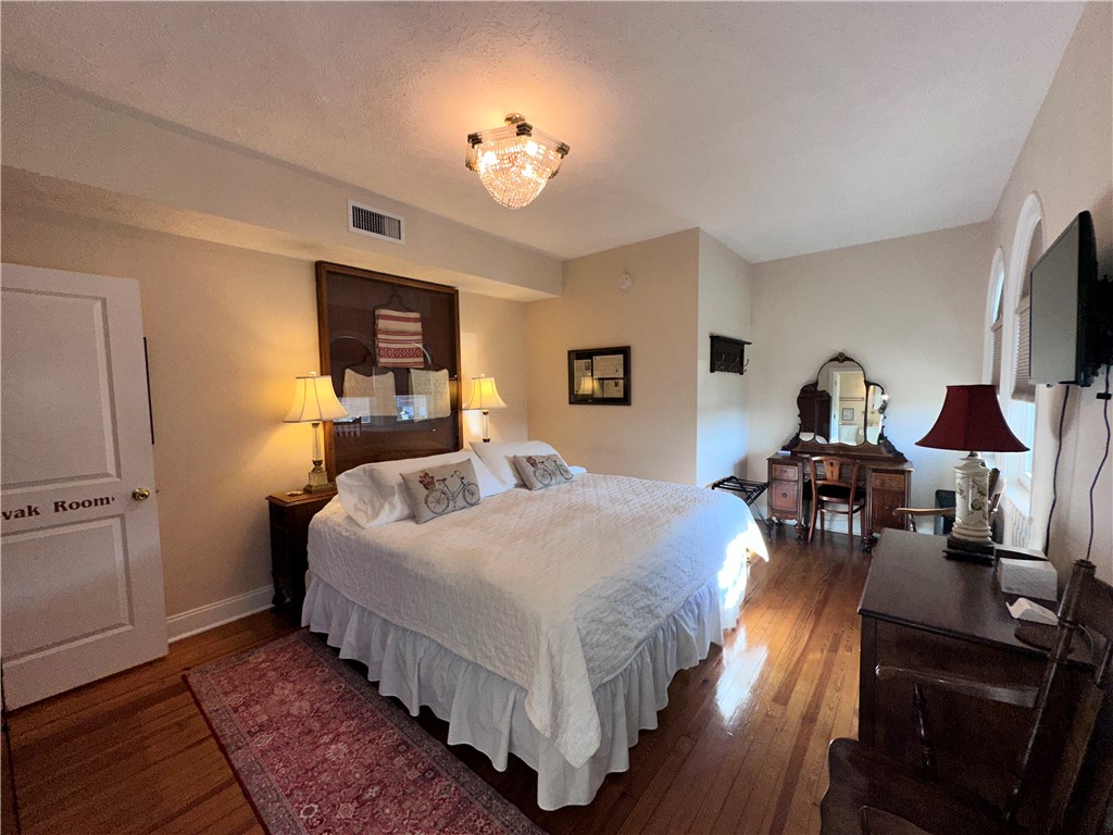 Connellsville, Pennsylvania 15425, United States, ,Commercial,Active,93811