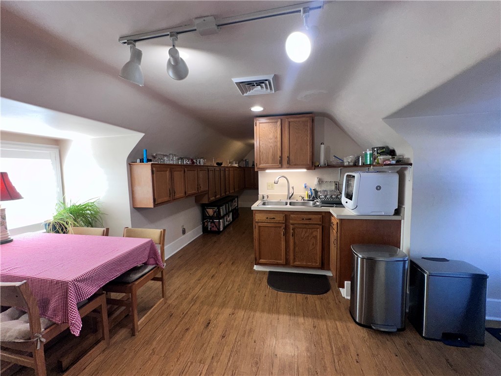 Connellsville, Pennsylvania 15425, United States, ,Commercial,Active,93811