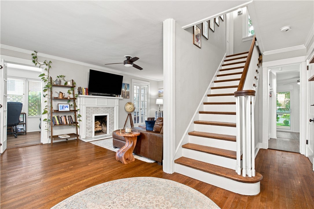 120 Maple Ave
