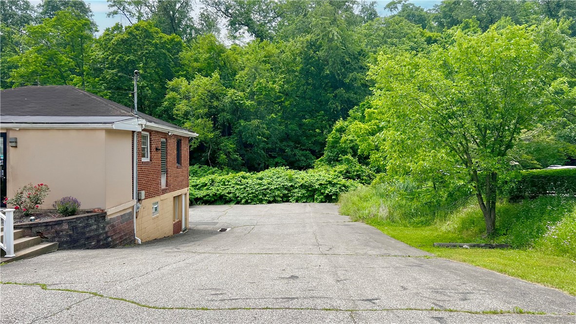 408 Rodi Rd