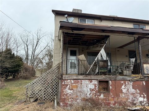 Photo of 176 Lower Oliver 3, Uniontown, PA 15401 (MLS # 1740659)