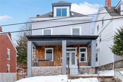 Photo of 317 Kearsarge St, Pittsburgh, PA 15211 (MLS # 1739713)