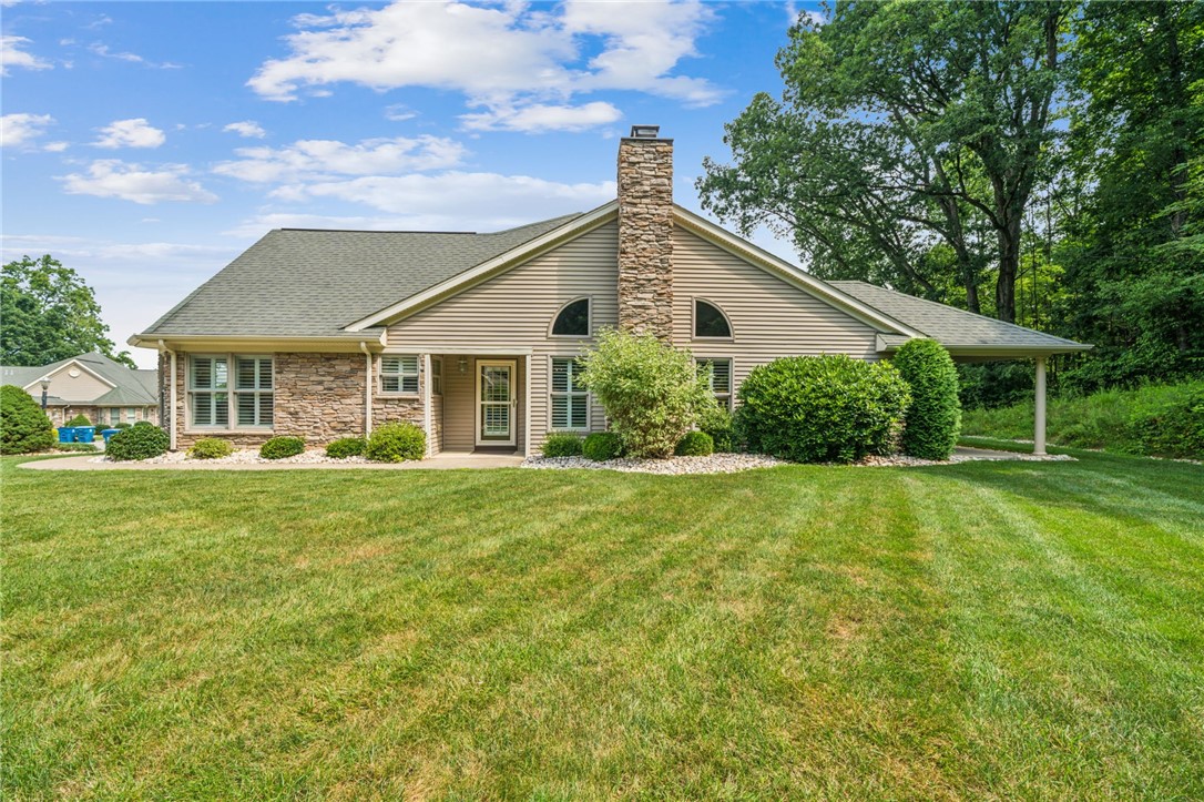 Unity Twp, Pennsylvania 15601, United States, 2 Bedrooms Bedrooms, ,2 BathroomsBathrooms,Residential,Pending,184049