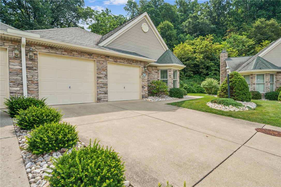 Unity Twp, Pennsylvania 15601, United States, 2 Bedrooms Bedrooms, ,2 BathroomsBathrooms,Residential,Pending,184049