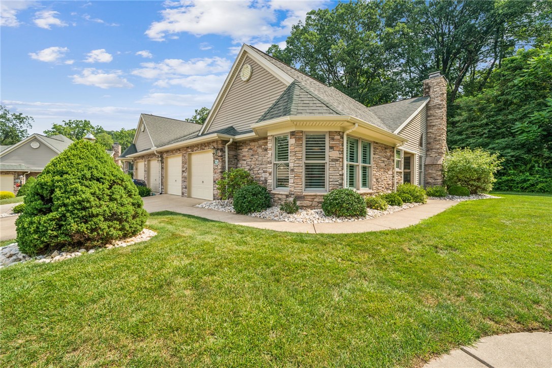 Unity Twp, Pennsylvania 15601, United States, 2 Bedrooms Bedrooms, ,2 BathroomsBathrooms,Residential,Pending,184049