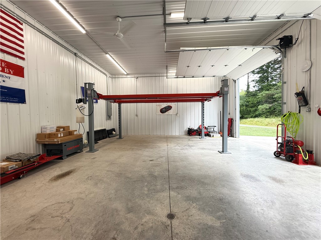 Greenville Boro, Pennsylvania 16125, United States, 3 Bedrooms Bedrooms, ,1 BathroomBathrooms,Residential,Active,196765