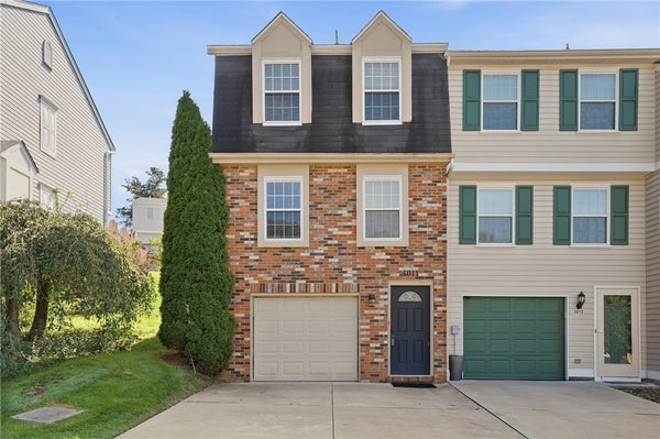 5011 HAMILTON DR, ALIQUIPPA, PA 15001 - Image 35a6fa16aedf00fa4f573cd75c59cba2/1156719278