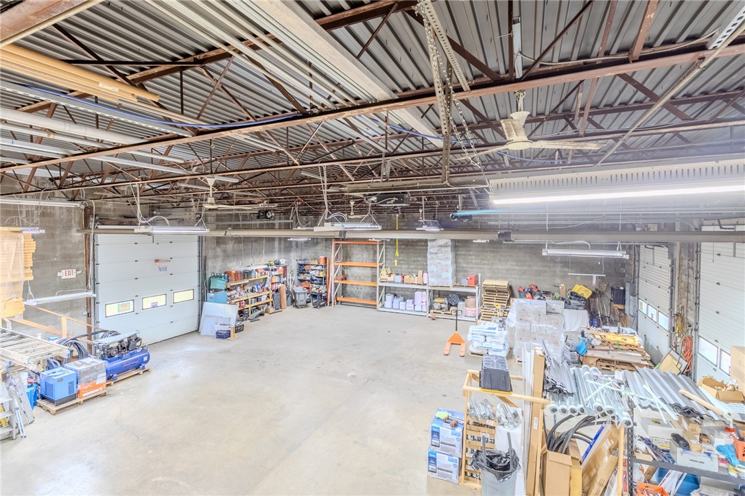 E Pittsburgh, Pennsylvania 15112, United States, ,Commercial,Active,256666