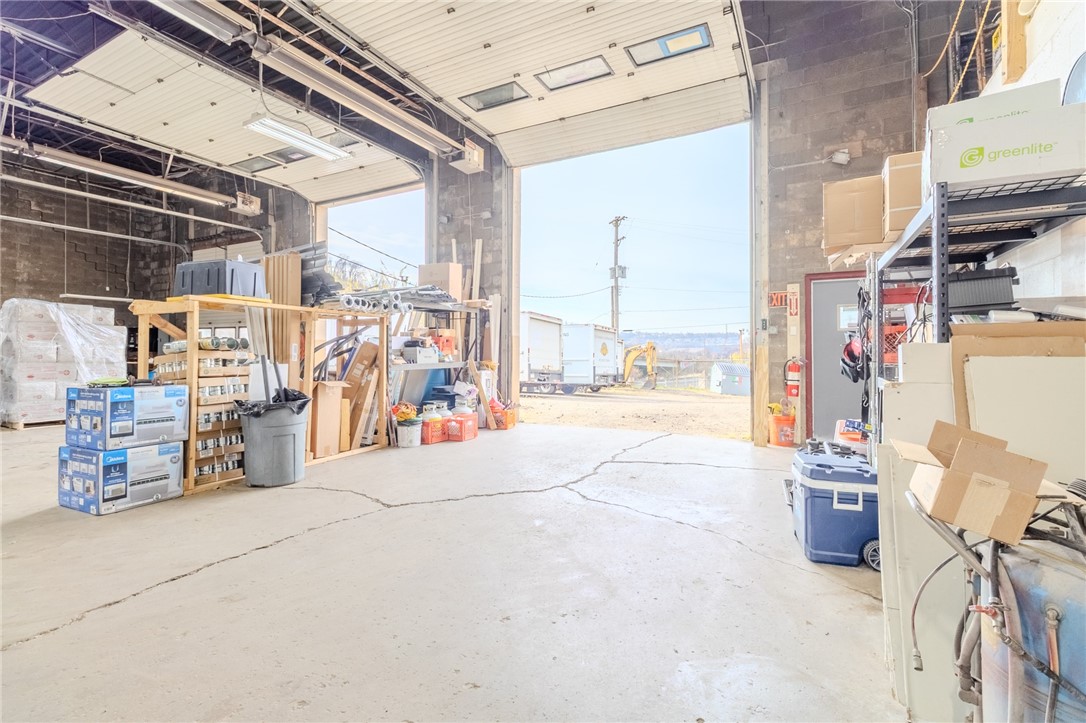 E Pittsburgh, Pennsylvania 15112, United States, ,Commercial,Active,256666