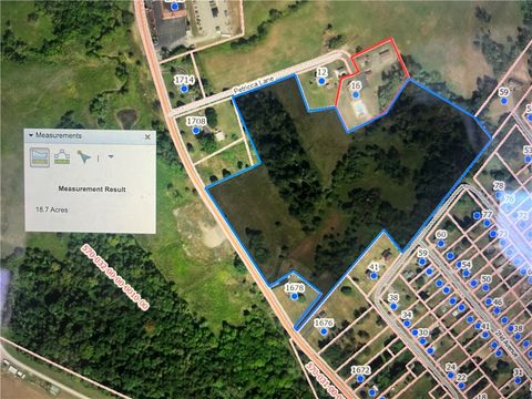 Photo of 1686 Smith Twp State Rd, Burgettstown, PA 15921 (MLS # 1746295)