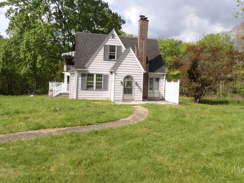 Photo of 4267 Matthews Rd, Edinburg, PA 16116 (MLS # 1760780)