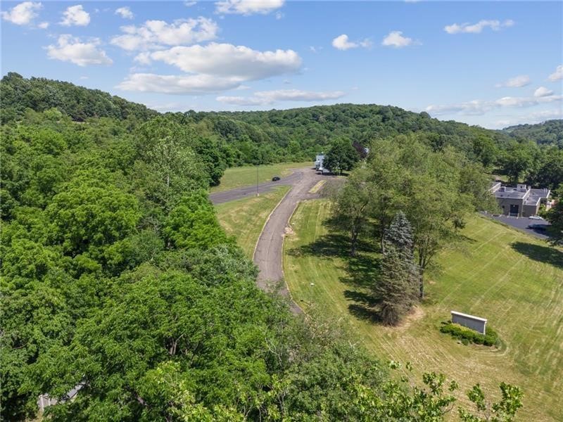 520 Pleasant Valley Rd