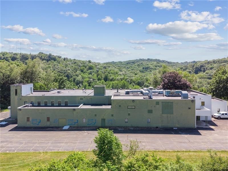 520 Pleasant Valley Rd